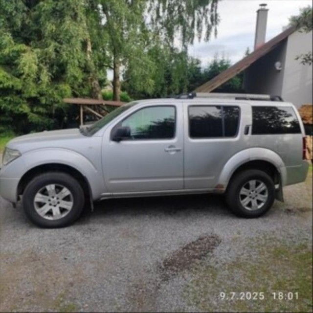 Nissan Pathfinder 2,5   Prodám