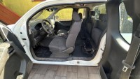 Nissan Navara 2,5   D40