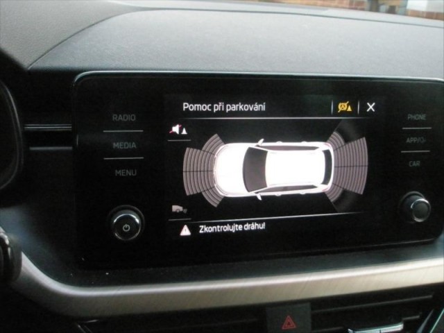 Škoda Kamiq 1,0   TSI 85KW - FULL,LED,28t 