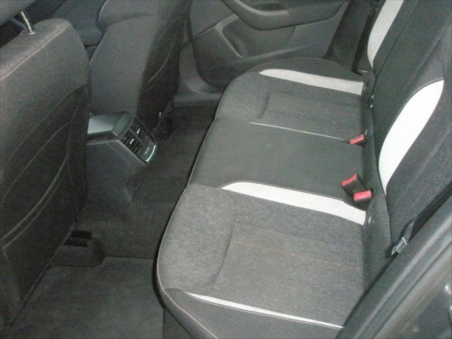 Škoda Kamiq 1,0   TSI 85KW - FULL,LED,28t 