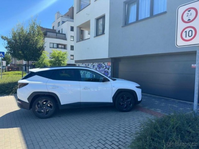 Hyundai Tucson 1,6   14 123km, AUTOMAT, 360 K
