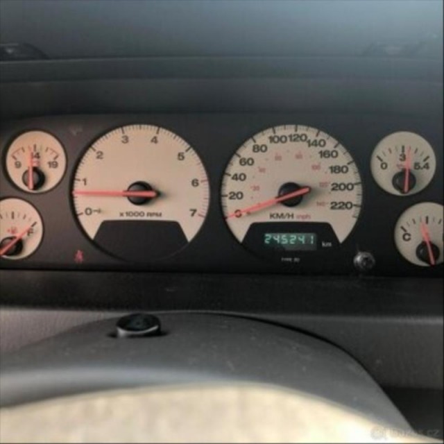 Jeep Grand Cherokee 4,0   WJ 4.0i (140 kW)