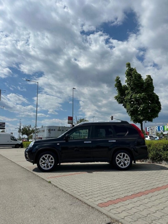 Nissan X-Trail 2,0   dCi 4WD (4x4) 173k LE, C