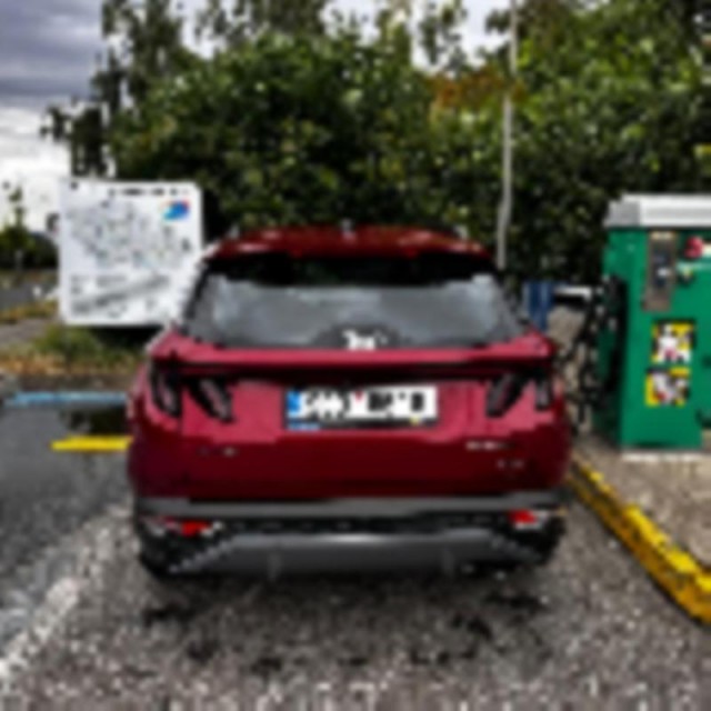 Hyundai Tucson 1,6   benzin - hybrid
