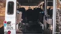 Land Rover Defender 2,4