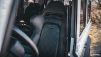 Land Rover Defender 2,4