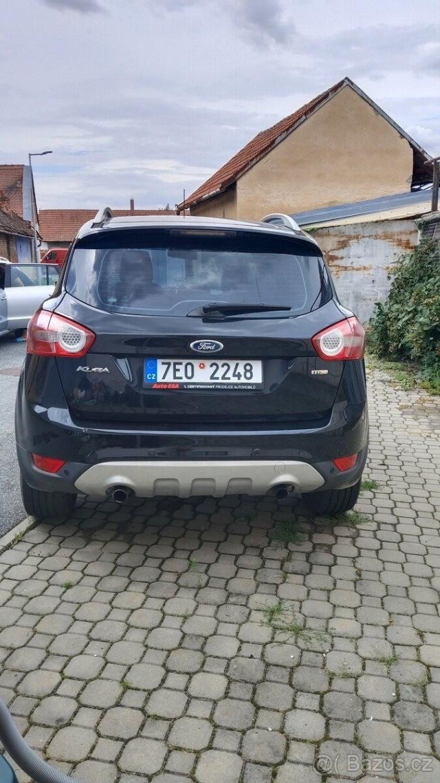 Ford Kuga 2,0   TDCi 4x4 manuál alu kola