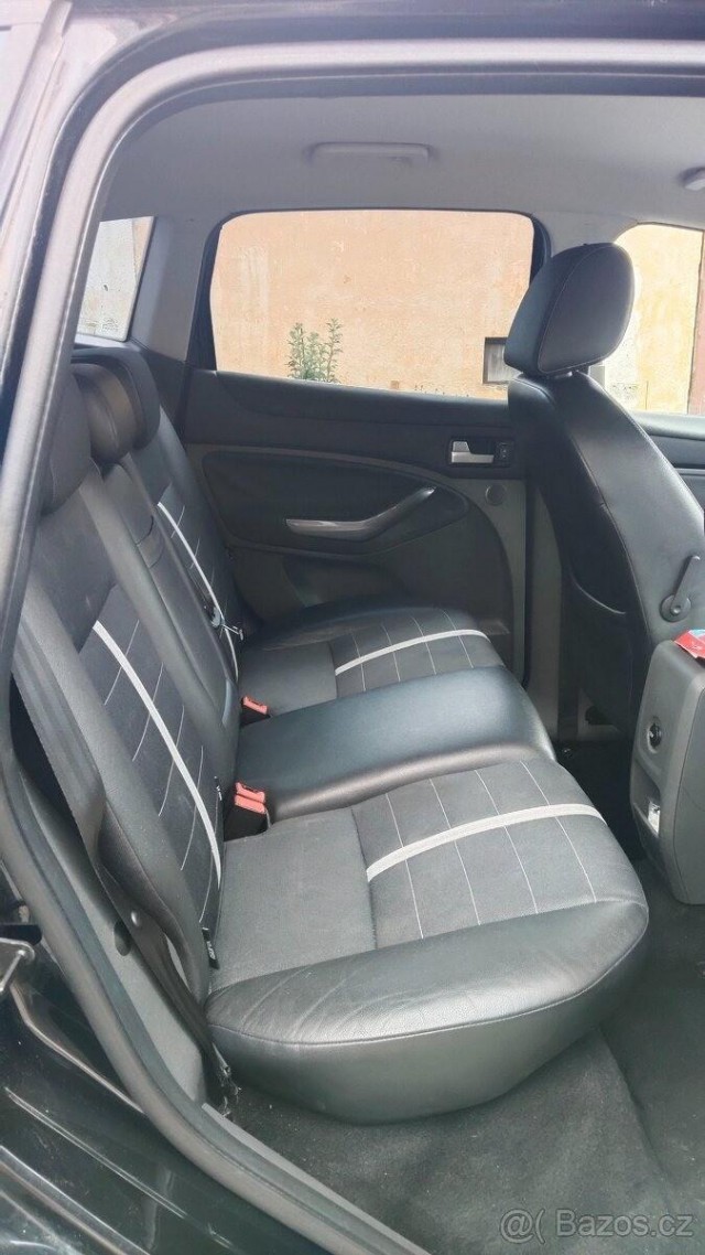 Ford Kuga 2,0   TDCi 4x4 manuál alu kola