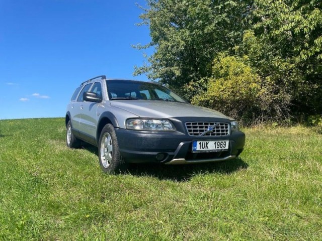 Volvo XC70 