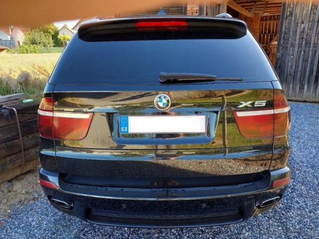 BMW X5 4,8   V8