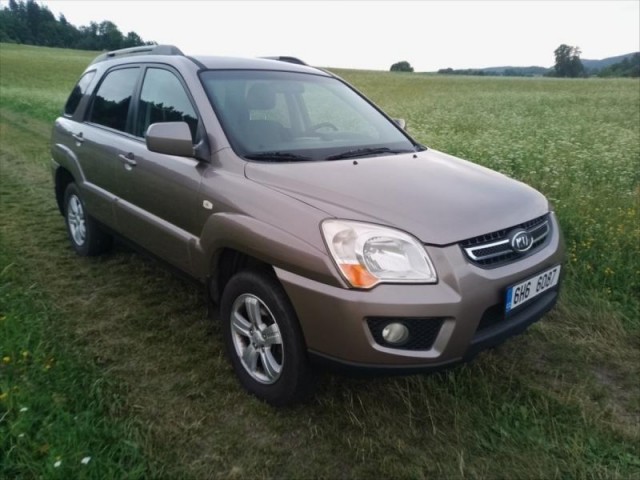 Kia Sportage 2,0   i (104 kW), LPG, 4WD, ta