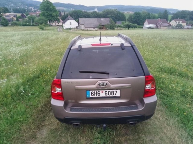 Kia Sportage 2,0   i (104 kW), LPG, 4WD, ta
