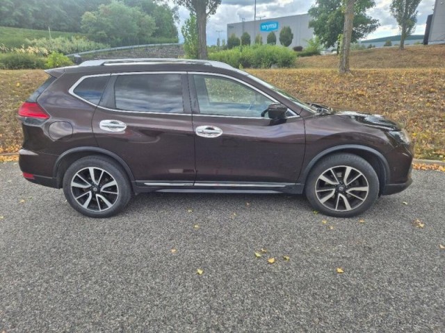 Nissan X-Trail 1,7   7 míst, odečet DPH