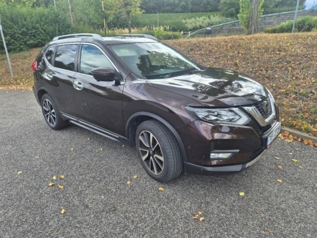 Nissan X-Trail 1,7   7 míst, odečet DPH