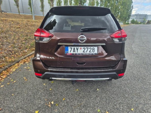 Nissan X-Trail 1,7   7 míst, odečet DPH