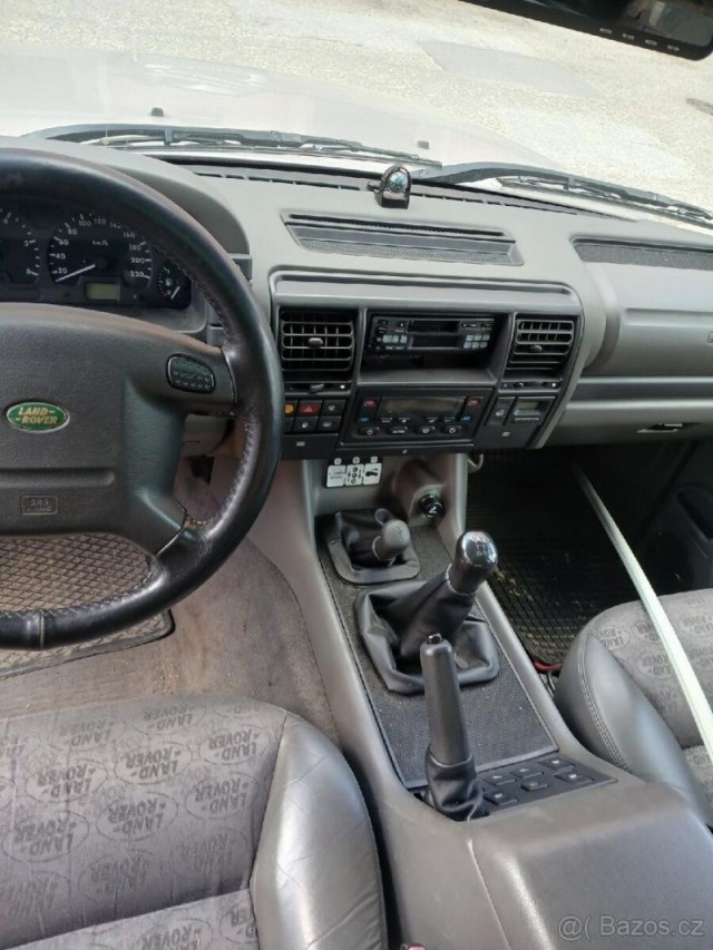 Land Rover Discovery 2,5