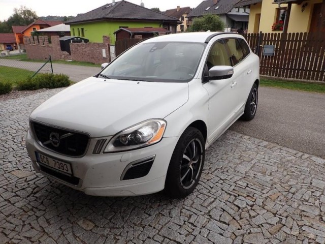 Volvo XC60 2,4   D5AWD