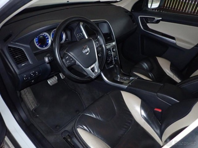 Volvo XC60 2,4   D5AWD