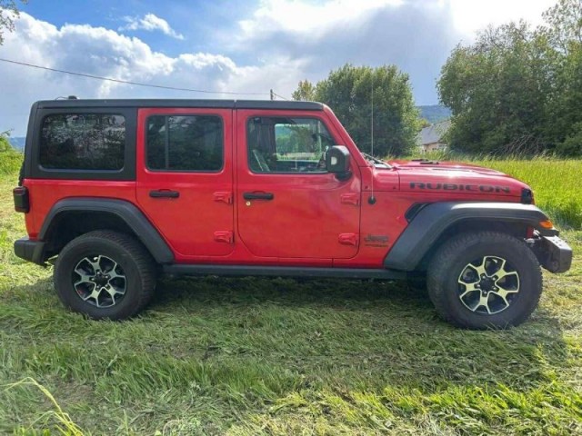Jeep Wrangler 2,0   JK, 1. majitel, koupeno 