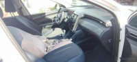 Hyundai Tucson 1,6   bíly, T-GDI-benzin, 2023