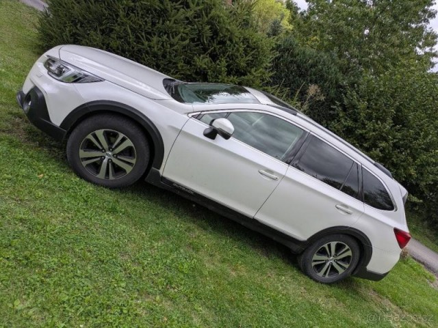 Subaru Outback 2,5