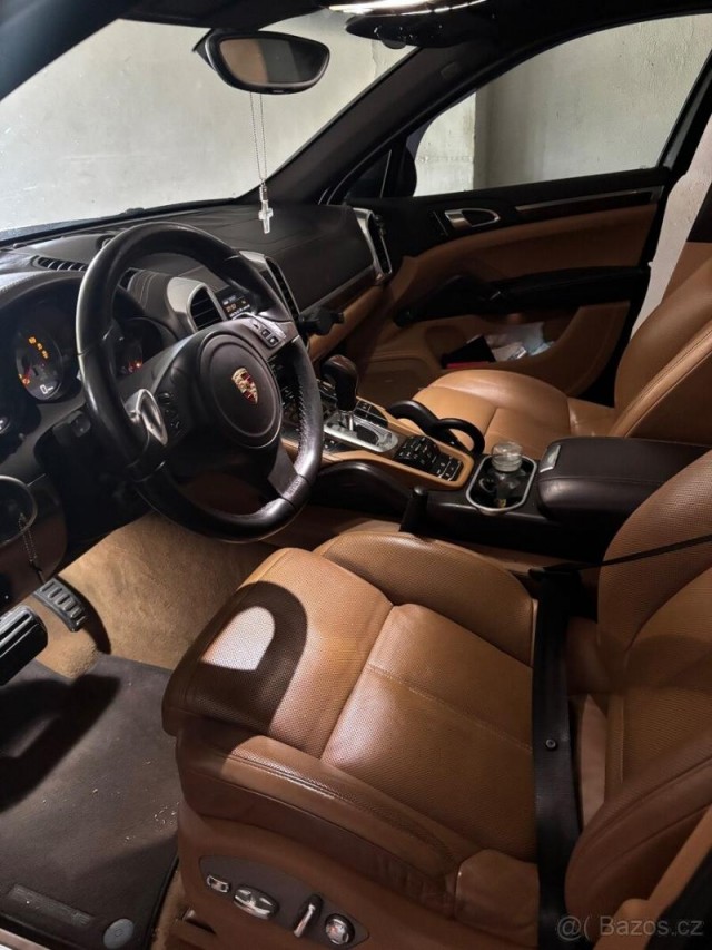 Porsche Cayenne 4,8   V8 , Panorama,Bose