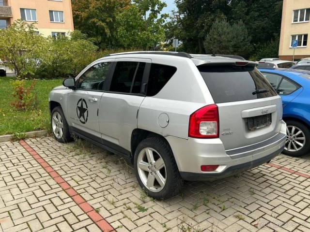 Jeep Compass 2,2   CRD limited