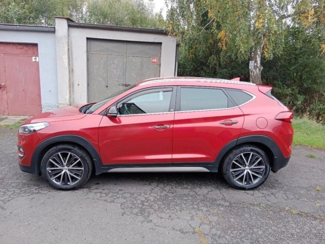 Hyundai Tucson 2,0   CRDi 100kW SUV 4x4GO lim