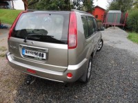 Nissan X-Trail 2,5   T30 121kw rok 2004