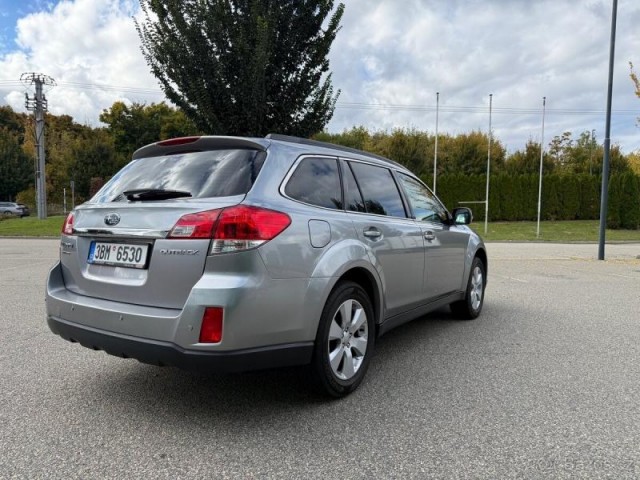 Subaru Outback 2,5   i MANUAL 4x4 Původ ČR