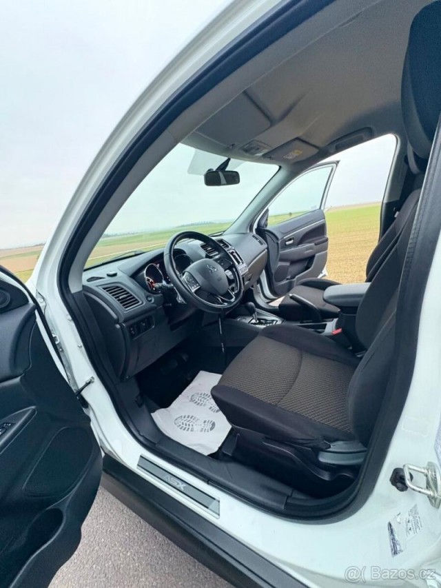 Mitsubishi ASX 2,0   INVITE CVT