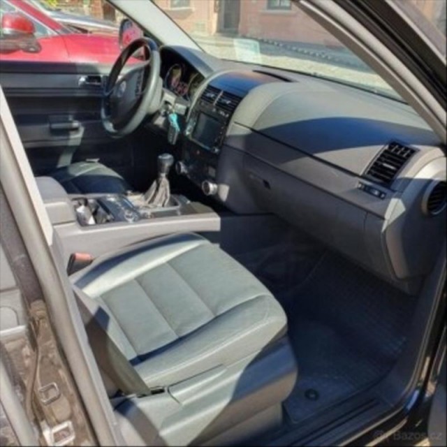 Volkswagen Touareg 2,5   TDI 4x4