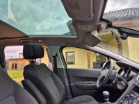 Peugeot 5008 HDI, 7 míst, panar.okno