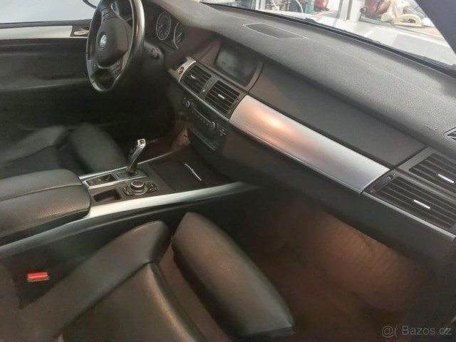 BMW X5 3,0   30d 180 Kw, 4x4, MPaket,