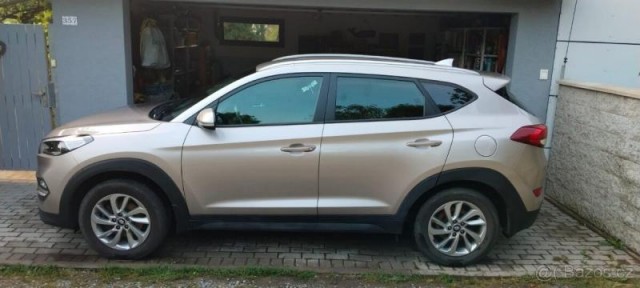 Hyundai Tucson CRDi, klima,vyhř.sedadla, park