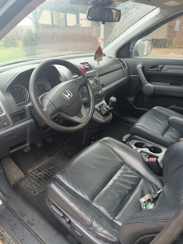 Honda CR-V 2,2   110kw