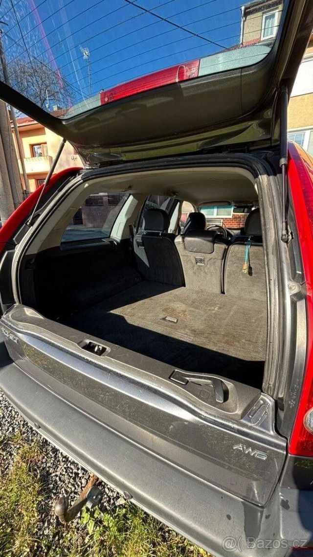 Volvo XC90 2,4   D5 136 KW automat