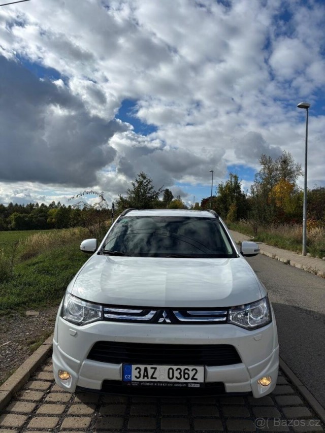 Mitsubishi Outlander 2,2
