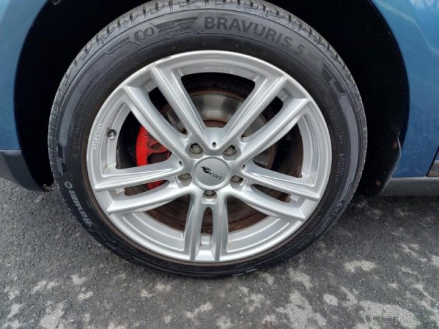 Volkswagen Tiguan 2,0   Sedmimístný +Tažné zaříz