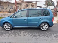 Volkswagen Tiguan 2,0   Sedmimístný +Tažné zaříz