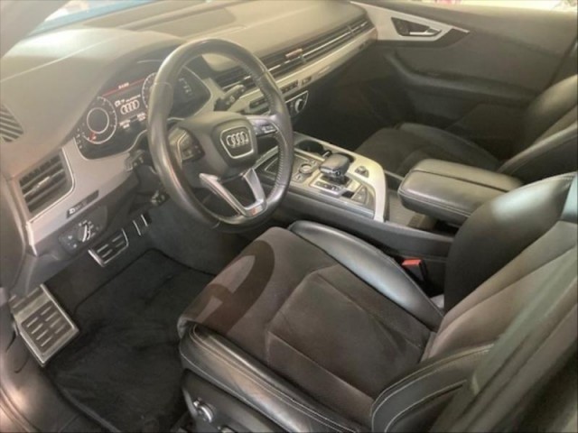 Audi Q7 3,0   TD S-Line