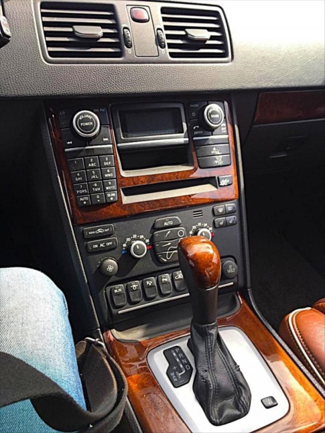 Volvo XC90 2,4
