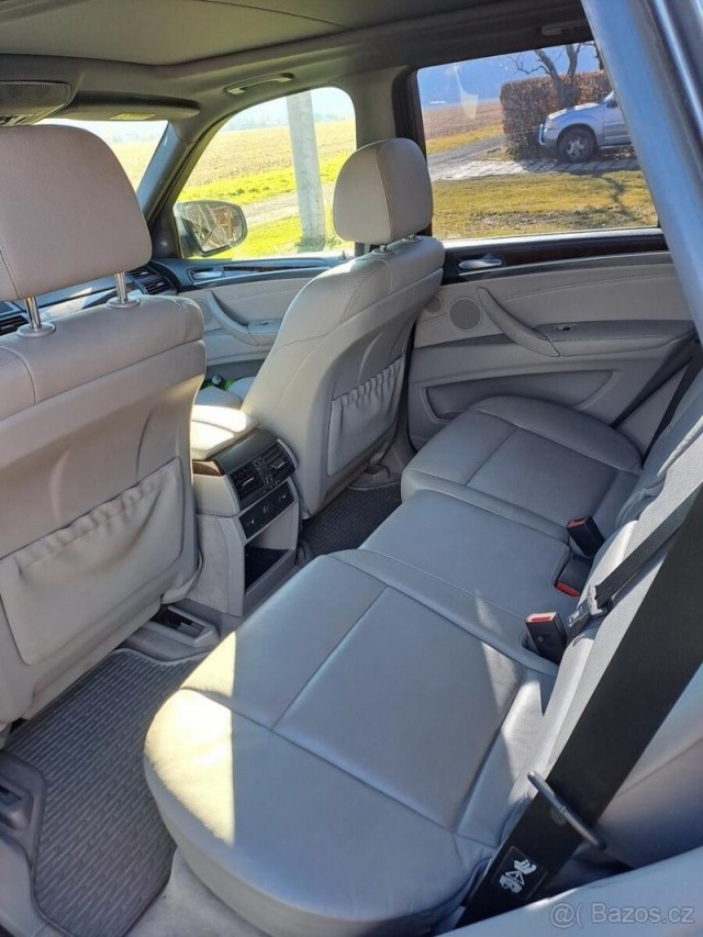 BMW X5 4,8i