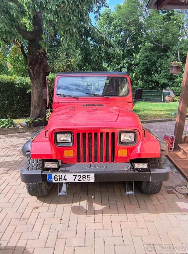 Jeep Wrangler 4,4   rv 92