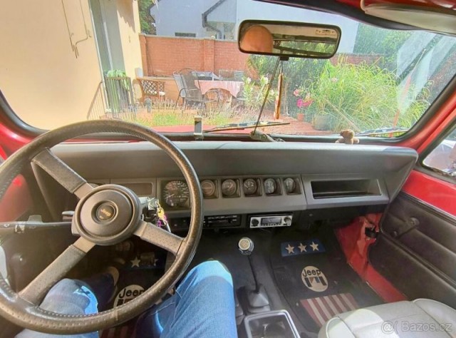 Jeep Wrangler 4,4   rv 92