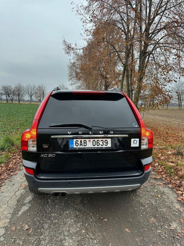 Volvo XC90 2,4
