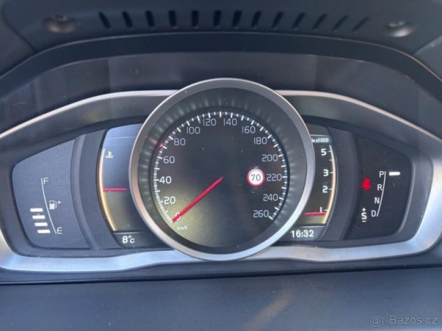 Volvo XC70 2,4   td, 133 kw, 4x4, Cross C