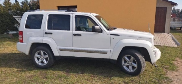 Jeep Cherokee 2,8   KK