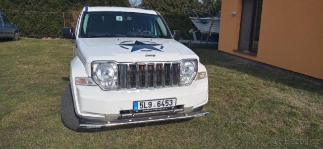 Jeep Cherokee 2,8   KK
