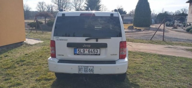 Jeep Cherokee 2,8   KK